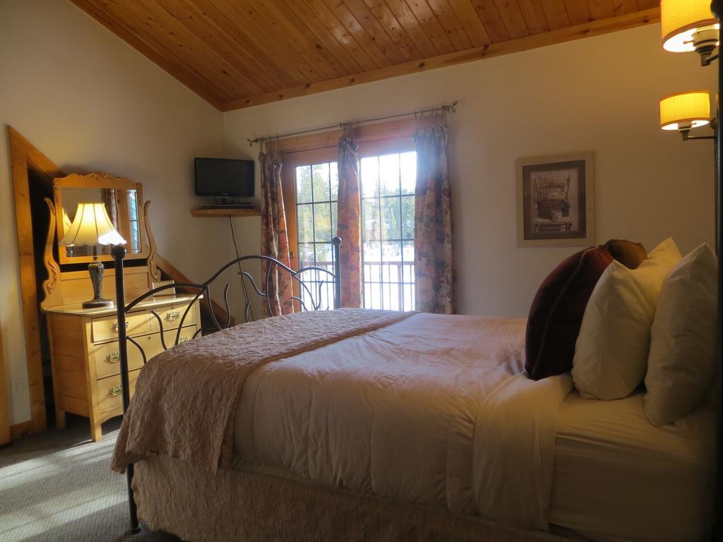 Wild Horse Inn Фрейзер Екстер'єр фото