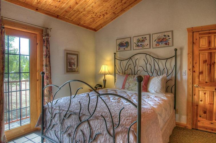 Wild Horse Inn Фрейзер Екстер'єр фото
